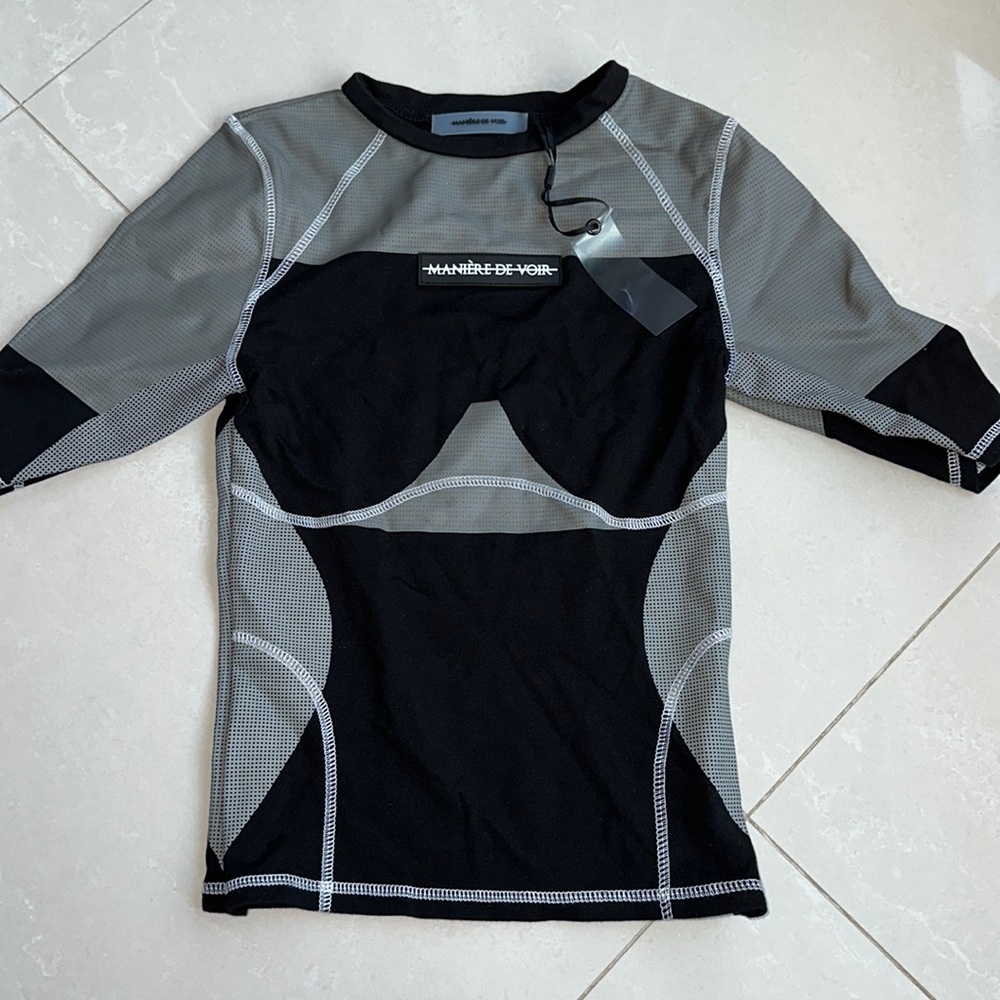 Manière De Voir TECHNICAL T SHIRT - BLACK NEW WITH TAG
